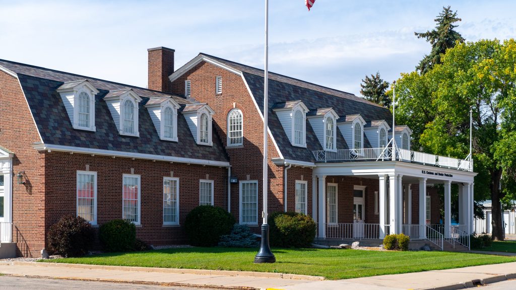 customs house pembina county