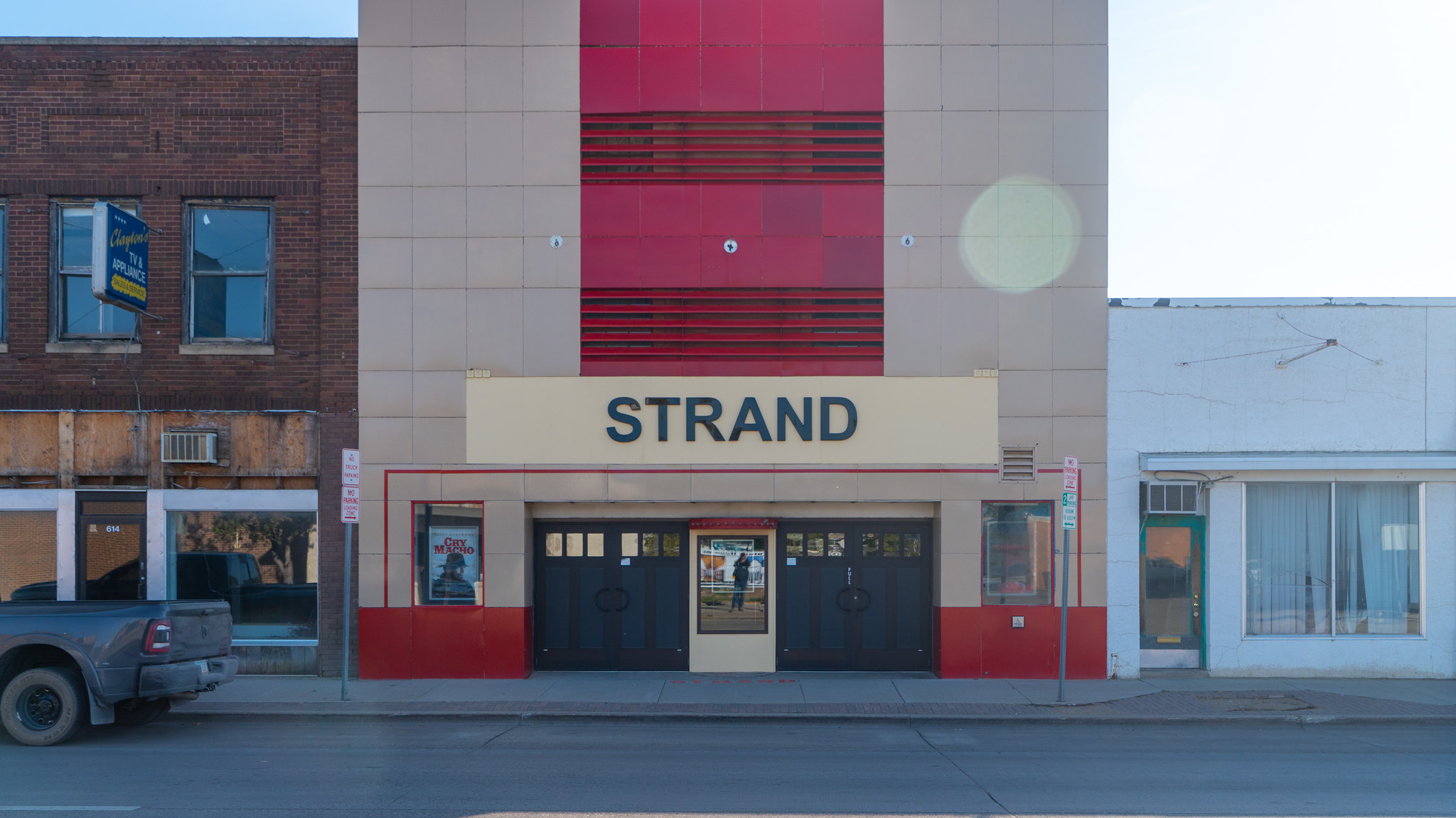 Strand Twin Theater